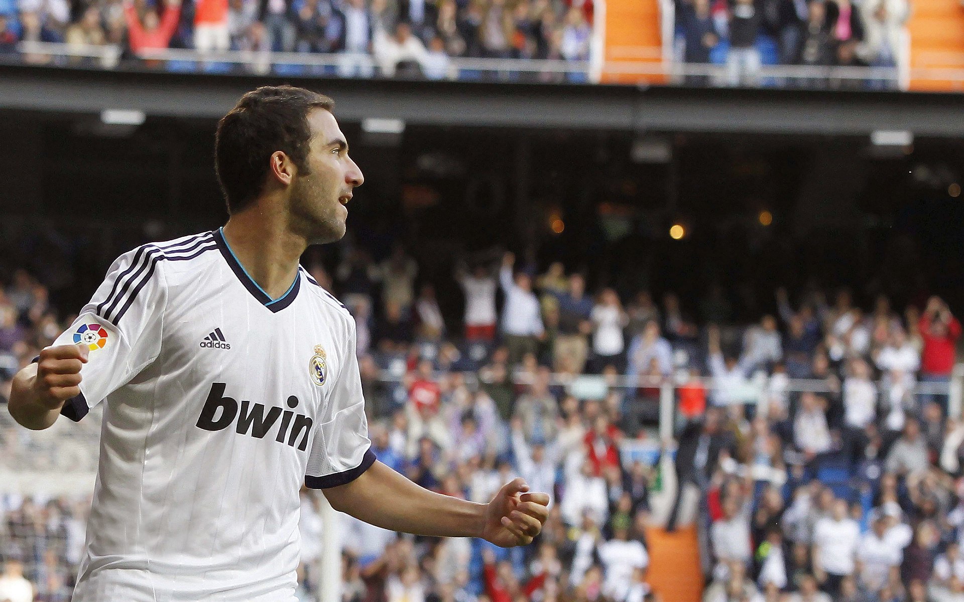 马竞前锋不满表现，呼吁全队加强进攻，马竞的前锋